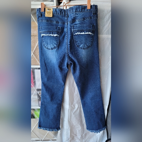 Flared Jeans, Frayed Hems - Picture 2 of 5